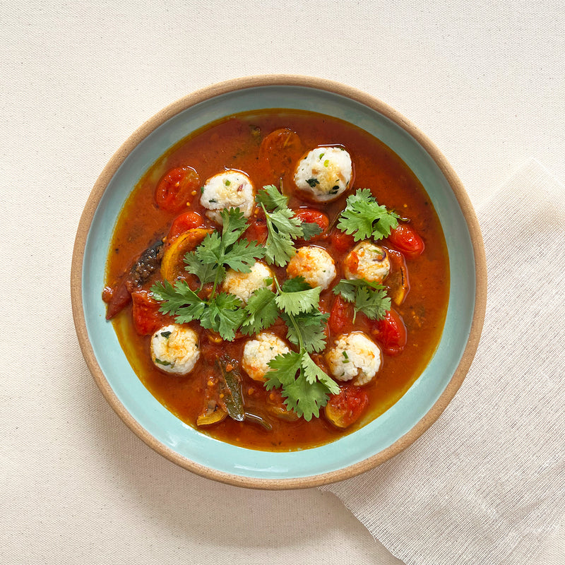 Everyday Bowl in Sea Foam Button Curry