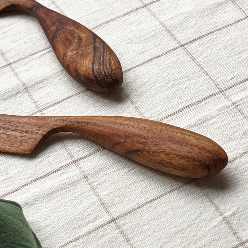 Wooden Butter Knife Button Curry